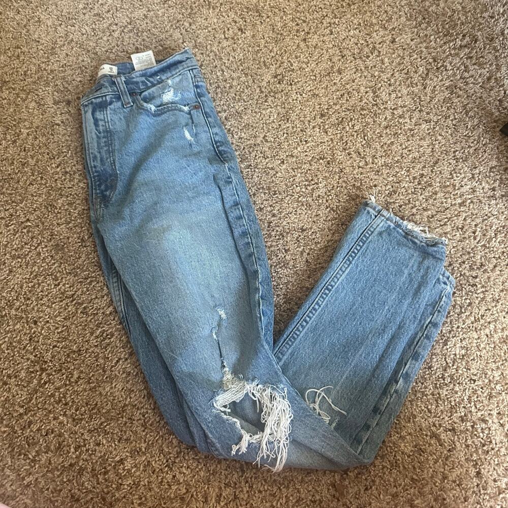 Abercrombie the skinny high rise jean